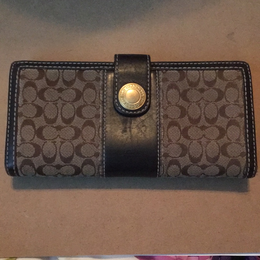 Coach wallet